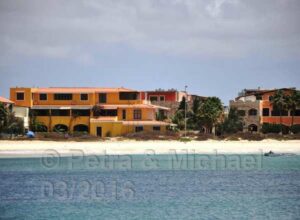 Orquidea Guesthouse / Praia do Estoril