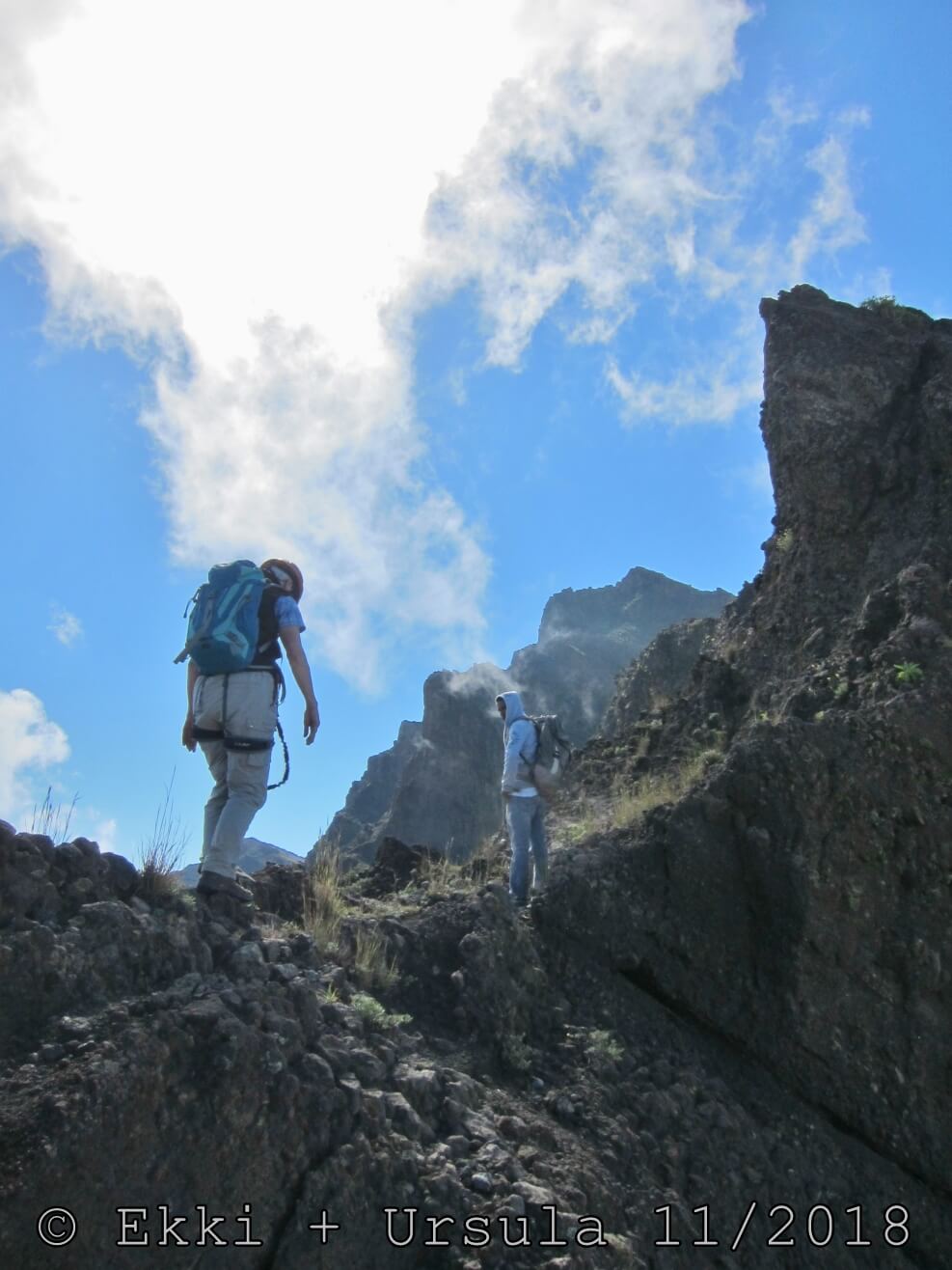 Via Ferrata Roberto Tour 209 - weiter ueber den nord-grat um 11.54 uhr