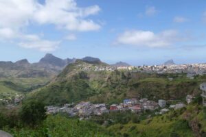 Auf Santiago wird man mit Aus- und Weitblicken belohnt