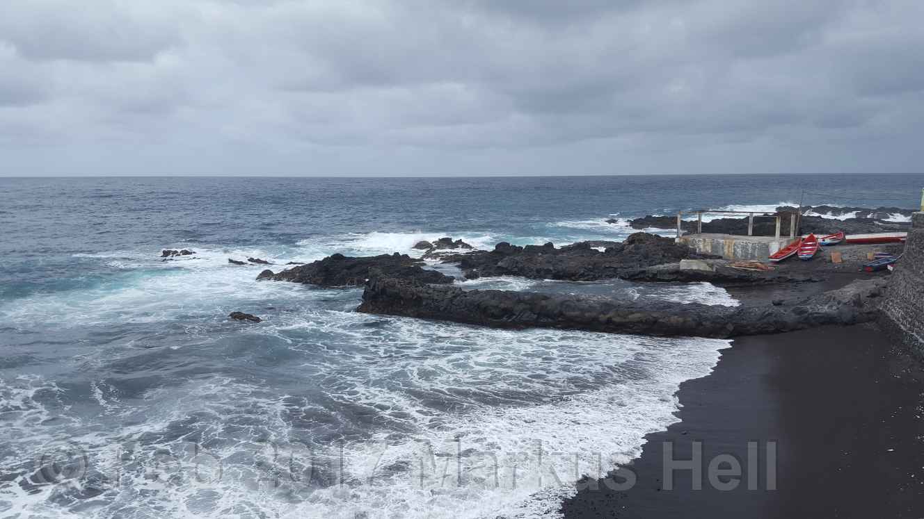 Strand vor Mosteiros.jpg