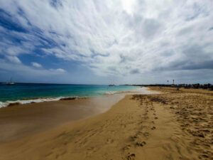 Spuren im Sand von Santa Maria