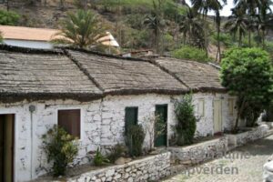 Weltkulturerbe Cidade Velha orginalgetreu restaurierte Häuser in der Rua Banana